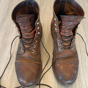 Red Wing Iron Ranger Style No. 8115 - Copper Rough & Tough Leather - size 11D